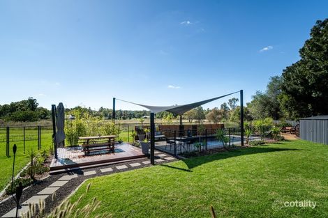 Property photo of 11 Loane Place Dubbo NSW 2830