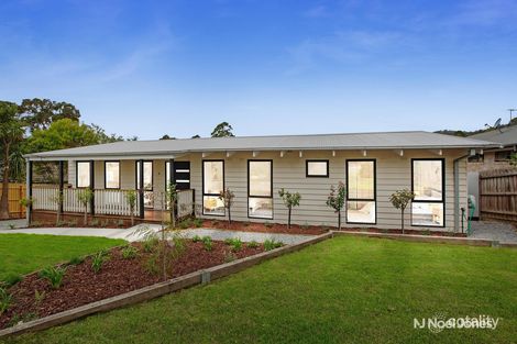 1/4 Acacia Ave, Kilsyth, VIC 3137