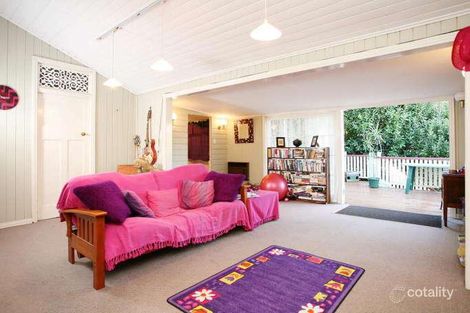 Property photo of 2 Eagar Street Ashgrove QLD 4060