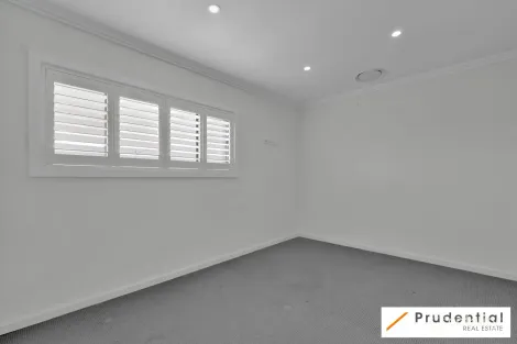 Property photo of 28 Archer Road Spring Farm NSW 2570