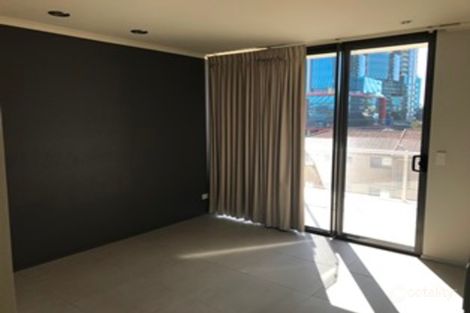 Property photo of 10/20 Lawson Street Southport QLD 4215