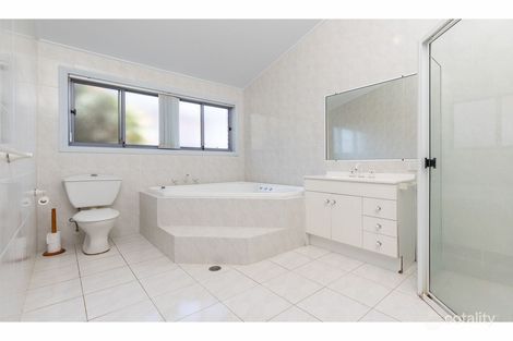 Property photo of 12 Zamia Place Forster NSW 2428