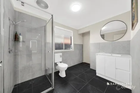 Property photo of 38 Tyler Crescent Tarneit VIC 3029