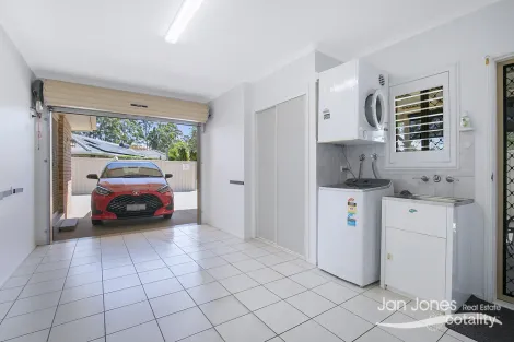 Property photo of 1/13 Trafalgar Drive Kippa-Ring QLD 4021