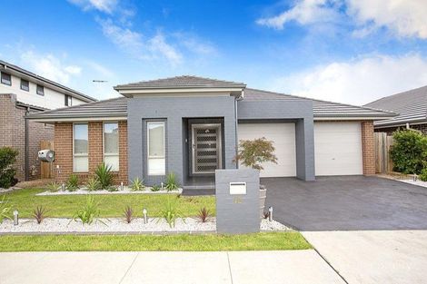 13 Kimberley Dr, Edmondson Park, NSW 2174