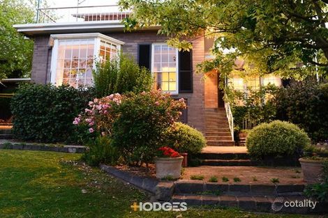 Property photo of 51 Fairbrae Avenue Belmont VIC 3216