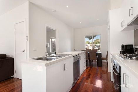 2/301 Mansfield St, Thornbury, VIC 3071