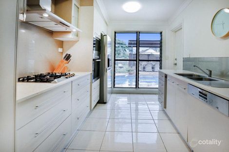Property photo of 62 Princes Road Hyde Park QLD 4812