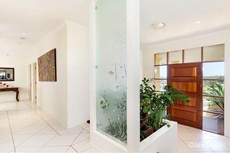 Property photo of 2 Petworth Court Arundel QLD 4214