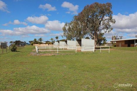 29 Gillett Rd, Northam, WA 6401