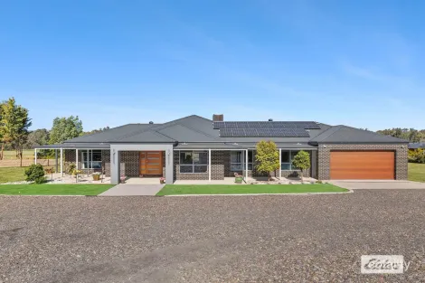 Property photo of 32 Anvil Road Jindera NSW 2642