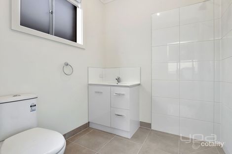 Property photo of 4 Pearce Way Weir Views VIC 3338