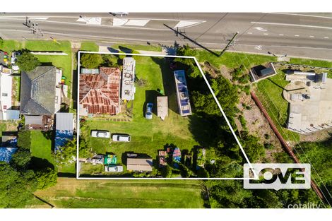 Property photo of 42 Queen Street Waratah West NSW 2298