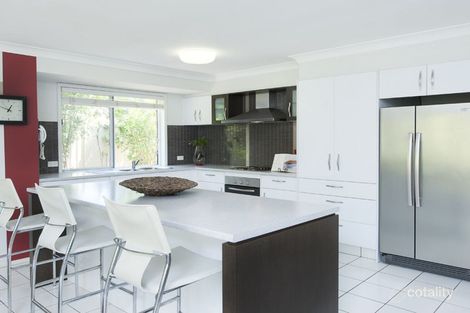 Property photo of 46 Hastings Crescent Carrara QLD 4211