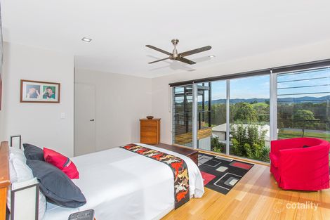 Property photo of 18 Euodia Avenue Pottsville NSW 2489