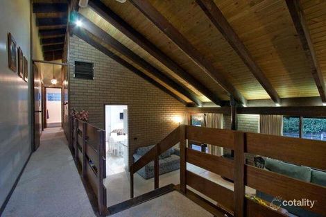 Property photo of 22 Blue Gum Close Templestowe Lower VIC 3107