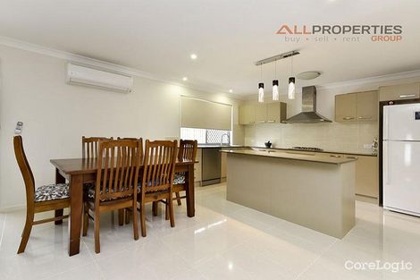 Property photo of 43 Dinnigan Crescent Durack QLD 4077