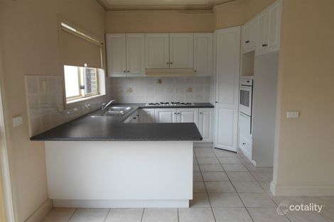 Property photo of 2/28 Talbot Road Mount Waverley VIC 3149