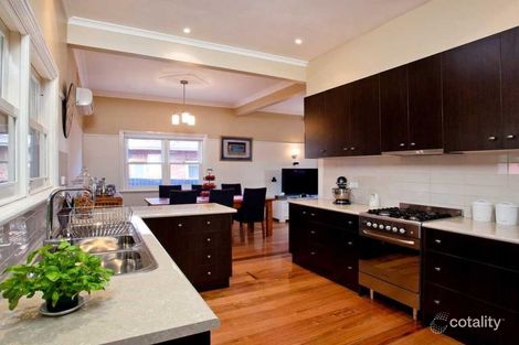 Property photo of 252 Napier Street Strathmore VIC 3041