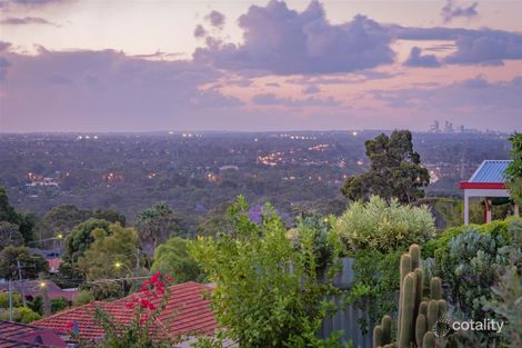 32 Ashley Dr, Kelmscott, WA 6111