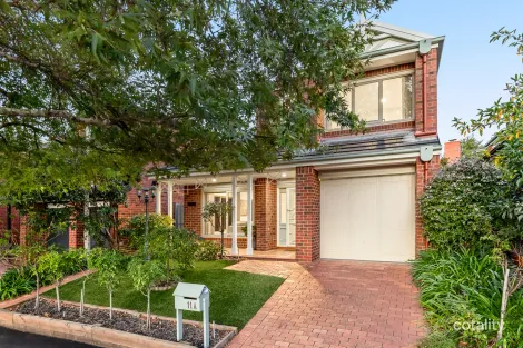 11a Fairholm Gr, Camberwell, VIC 3124