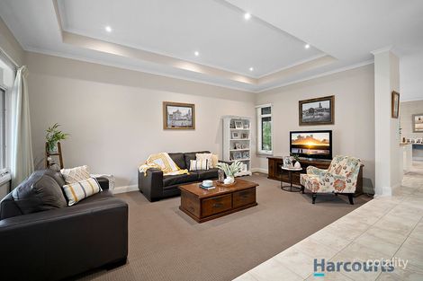 Property photo of 7 Madison Court Canadian VIC 3350
