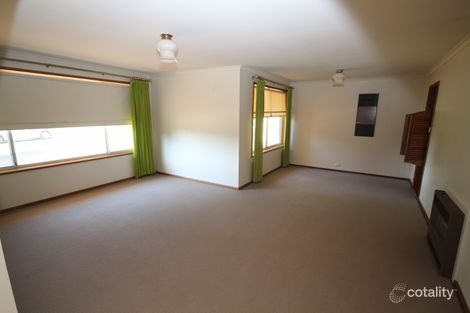 Property photo of 22 Fraser Street Mount Austin NSW 2650