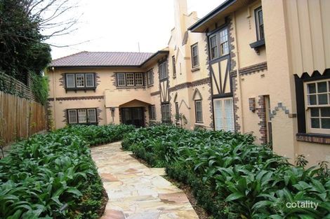 2/100 Hotham St, East Melbourne, VIC 3002