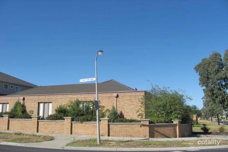 21 Mccubbin Dr, Taylors Lakes, VIC 3038