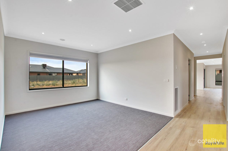 Property photo of 80 Yanga Avenue Tarneit VIC 3029