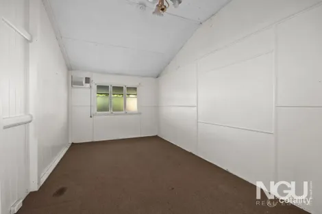 Property photo of 19 Williams Street East Woodend QLD 4305