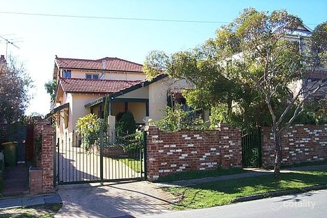 Property photo of 18 Scott Street South Fremantle WA 6162