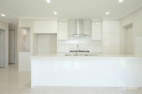 Property photo of 25 Bulleringa Loop Mount Peter QLD 4869