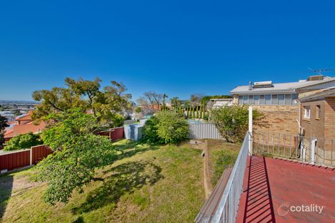 Property photo of 14 Sydenham Road Doubleview WA 6018
