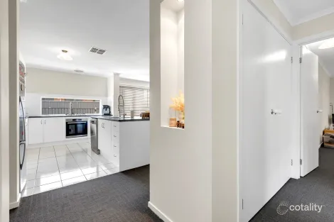 Property photo of 67 Riesling Crescent Andrews Farm SA 5114