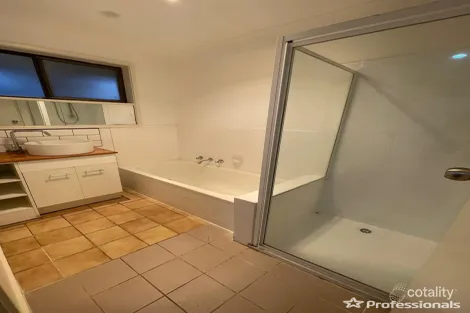 Property photo of 2/16 Adelaide Street St Albans VIC 3021