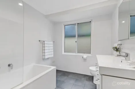 Property photo of 27 Appletree Drive Cherrybrook NSW 2126
