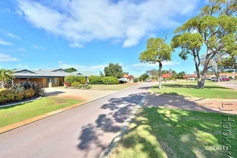 Property photo of 15 Rousham Crescent Erskine WA 6210
