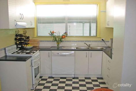 Property photo of 5 Lynton Crescent Kyabram VIC 3620