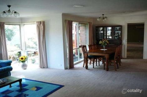 Property photo of 8 Leake Court Altona Meadows VIC 3028