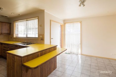 Property photo of 5 Silvan Grove Hampton Park VIC 3976