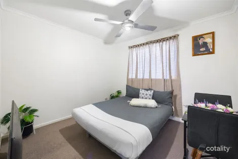 Property photo of 40 Nicklin Way Parrearra QLD 4575