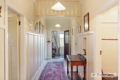 Property photo of 189 Kennedy Street Armidale NSW 2350