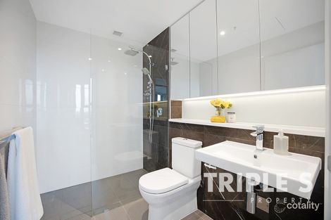 Property photo of 2009/2 Waterways Street Wentworth Point NSW 2127