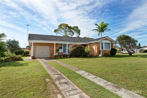 2 Farrington Cl, Caves Beach, NSW 2281