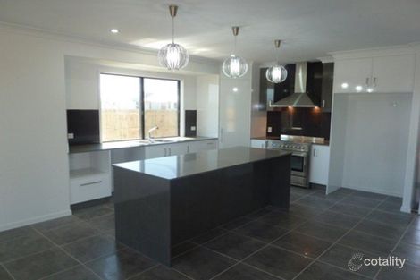 Property photo of 35 Bachelor Court Marian QLD 4753