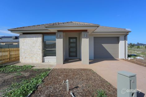 4 Roosevelt Dr, Rockbank, VIC 3335