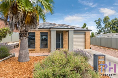 10 Trickett Ct, Kangaroo Flat, VIC 3555