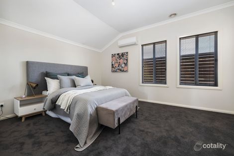 Property photo of 4/10 Lake Avenue Pascoe Vale VIC 3044