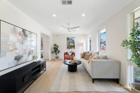 Property photo of 283 Windermere Drive Ferntree Gully VIC 3156